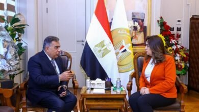 وزيرة التنمية المحلية تتابع مع محافظ الدقهلية الموقف التنفيذي لمبادرة "حياة كريمة" 