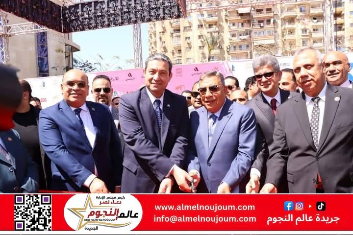 محافظا دمياط والدقهلية يفتتحان معرض "دى بلس العقارى" فى دورته الثانية ويتفقدان جناح الفرص الاستثمارية