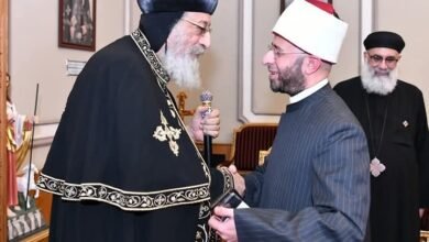 وزير الأوقاف يهنئ قداسة البابا تواضروس الثاني بعيد القيامة المجيد