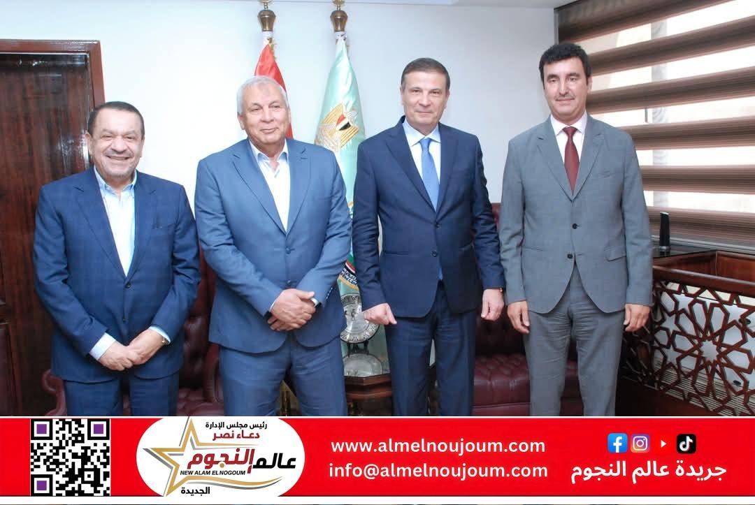 وزير الزراعة ومحافظ الوادي الجديد يبحثان تعزيز التعاون المصري السعودي في الاستثمار والتصنيع الزراعي 1 وزير الزراعة ومحافظ الوادي الجديد يبحثان تعزيز التعاون المصري السعودي في الاستثمار والتصنيع الزراعي