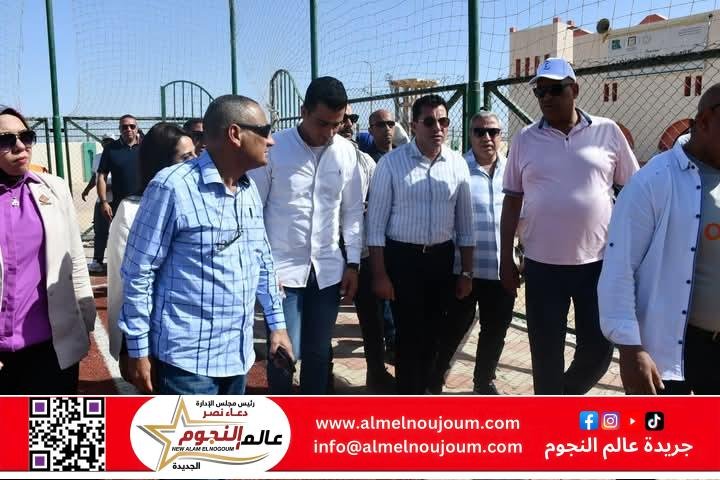 وزير الشباب والرياضة يفتتح الملعب الخماسي بمركز شباب حلايب ويوجه بتطوير المبني الإداري 2 وزير الشباب والرياضة يفتتح الملعب الخماسي بمركز شباب حلايب ويوجه بتطوير المبني الإداري