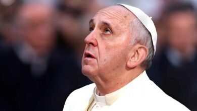إيبارشية كاثوليك المنيا تدعو للصلاة وتلقي العزاء في البابا فرنسيس الأحد المقبل
