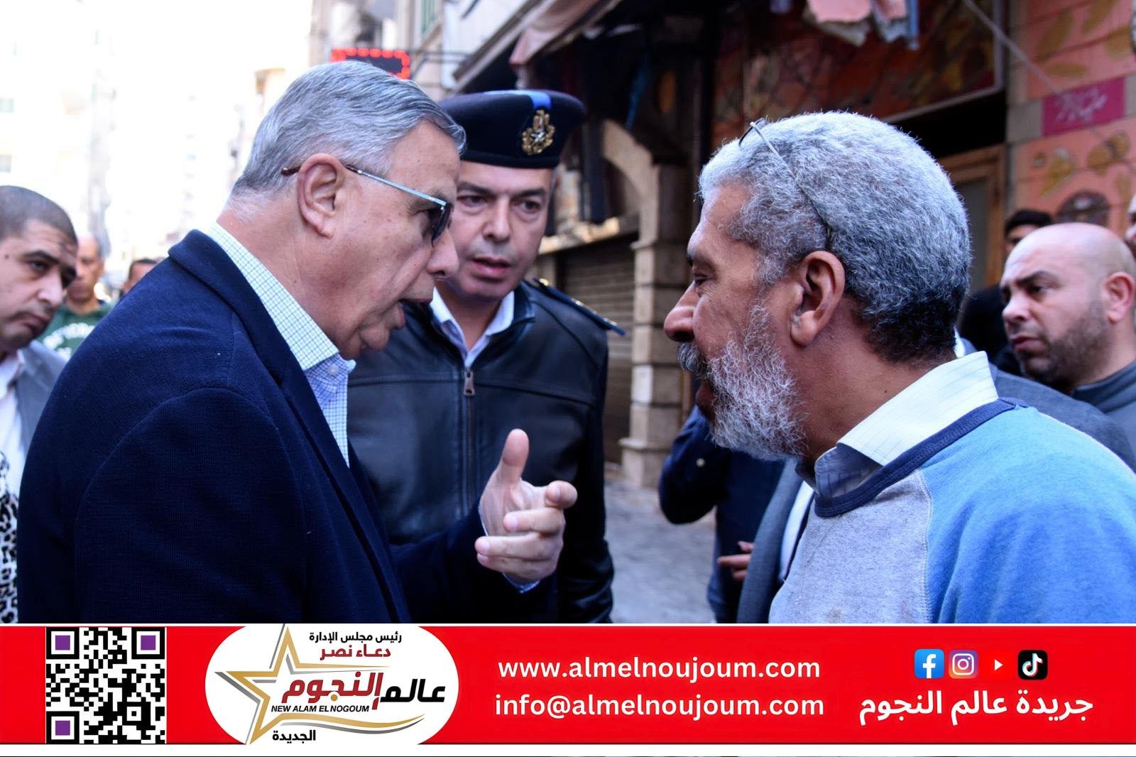 محافظ الإسكندرية يأمر بتحرير محاضر واغلاق وتشميع عدد 8 من المحال المخالفة داخل السوق 1 محافظ الإسكندرية يأمر بتحرير محاضر واغلاق وتشميع عدد 8 من المحال المخالفة داخل السوق