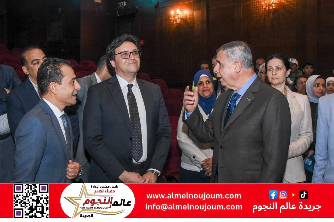 وزير الثقافة ومحافظ الإسكندرية يفتتحان “مسرح بيرم التونسي” بعد تطويره ورفع كفاءته