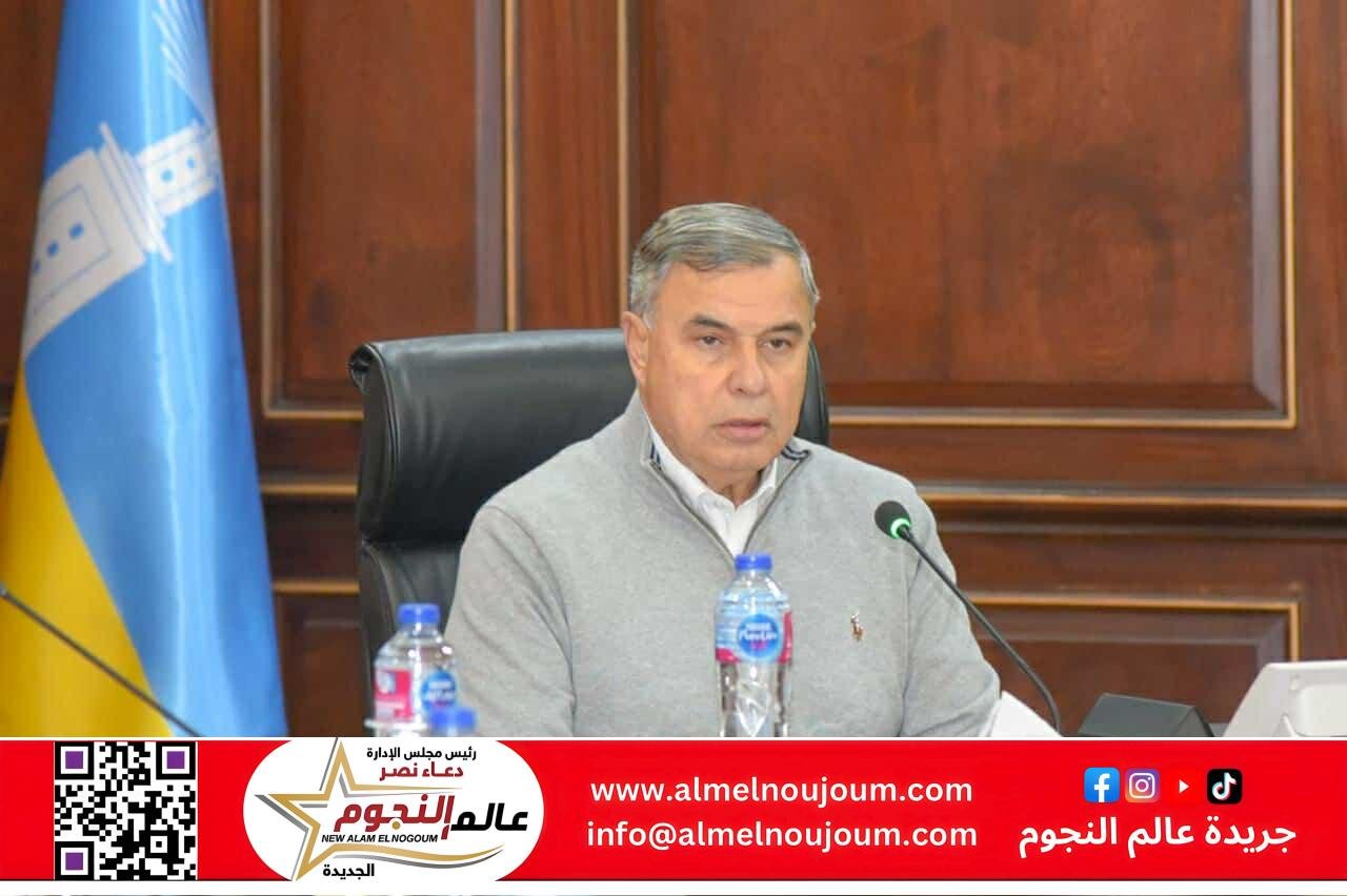 محافظ الإسكندرية يهنئ قداسة البابا تواضروس الثاني والإخوة الأقباط بعيد القيامة المجيد