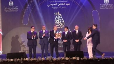 تكريم الإعلامي عمرو الليثي في حفل ختام مهرجان إبداع لشباب الجامعات