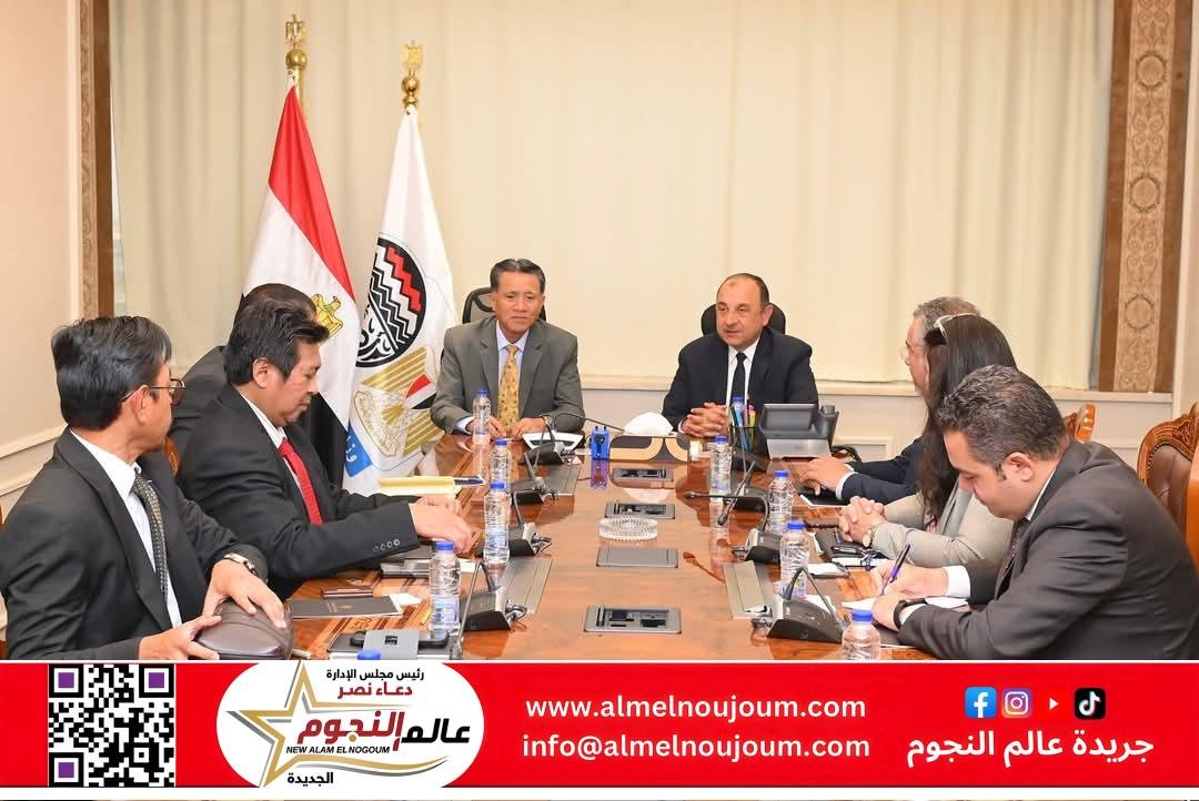 وزير قطاع الأعمال العام يستقبل سفير إندونيسيا بالقاهرة لبحث فرص التعاون الاقتصادي والاستثماري