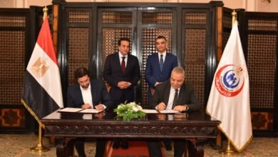 الدكتور خالد عبدالغفار يشهد توقيع بروتوكول تعاون بين هيئة الشراء الموحد ومعهد «جوستاف روسي»