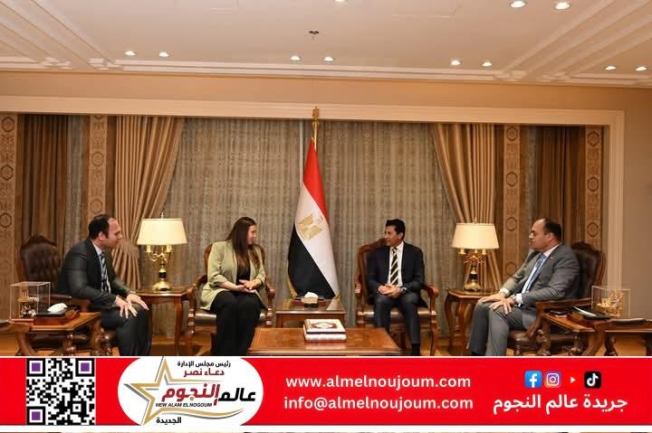 وزير الشباب والرياضة يبحث مع ممثل الدوري الإسباني "لاليغا" سبل التعاون المشترك 2 وزير الشباب والرياضة يبحث مع ممثل الدوري الإسباني "لاليغا" سبل التعاون المشترك