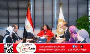 وزيرة البيئة تبحث مع رئيس شركة المقاولون العرب التعاون فى مجال إعادة تدوير مخلفات الهدم والبناء