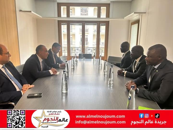 وزير الخارجية والهجرة يلتقى مع وزير الخارجية والتعاون الدولي الرواندي على هامش الاجتماع الوزاري الإفريقى الأوروبي 2 وزير الخارجية والهجرة يلتقى مع وزير الخارجية والتعاون الدولي الرواندي على هامش الاجتماع الوزاري الإفريقى الأوروبي