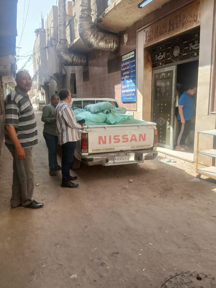 ضبط ٢٧ شيكارة دقيق بلدي مدعم قبل بيعها بالسوق السوداء خلال حملات تفتيشية موسعة بنطاق مركز ومدينة أولاد صقر 3 ضبط ٢٧ شيكارة دقيق بلدي مدعم قبل بيعها بالسوق السوداء خلال حملات تفتيشية موسعة بنطاق مركز ومدينة أولاد صقر