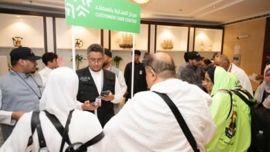وزيرة التضامن الاجتماعي تتابع عمليات تفويج حجاج الجمعيات الأهلية للأراضي المقدسة