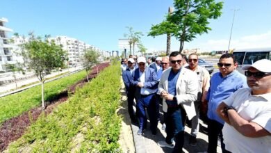 وزير الإسكان يتفقد كومباند مزارين والممشى السياحي وأعمال تجهيز الشاطئ بمدينة العلمين الجديدة