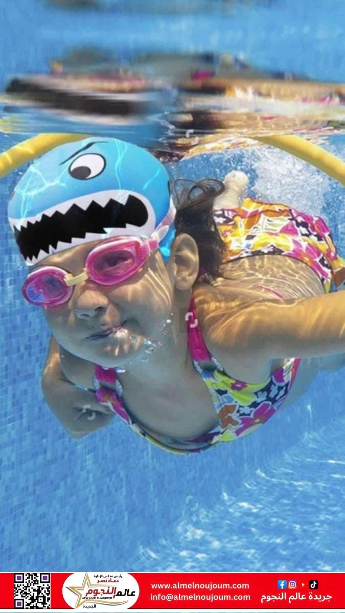 علموا أولادكم "السباحة" رياضة أوصى بها الرسول