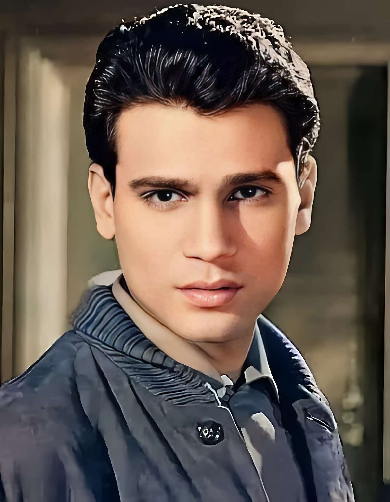 من أعماق القلب.. عبدالحليم حافظ يروي رحلته مع الحب والألم في مذكراته الشخصية