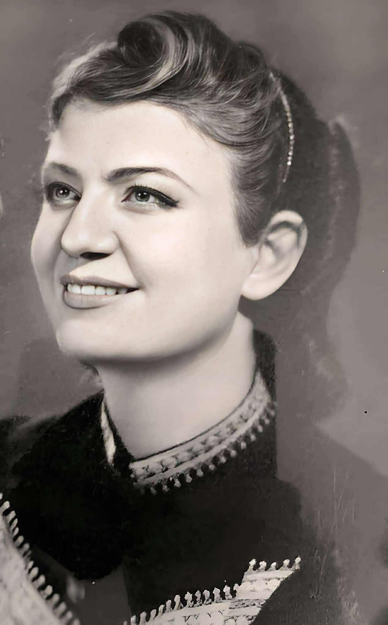 في ذكرى وفاتها.. زينب صدقي «أم السينما المصرية» ووجه الحنان على الشاشة 4 في ذكرى وفاتها.. زينب صدقي «أم السينما المصرية» ووجه الحنان على الشاشة