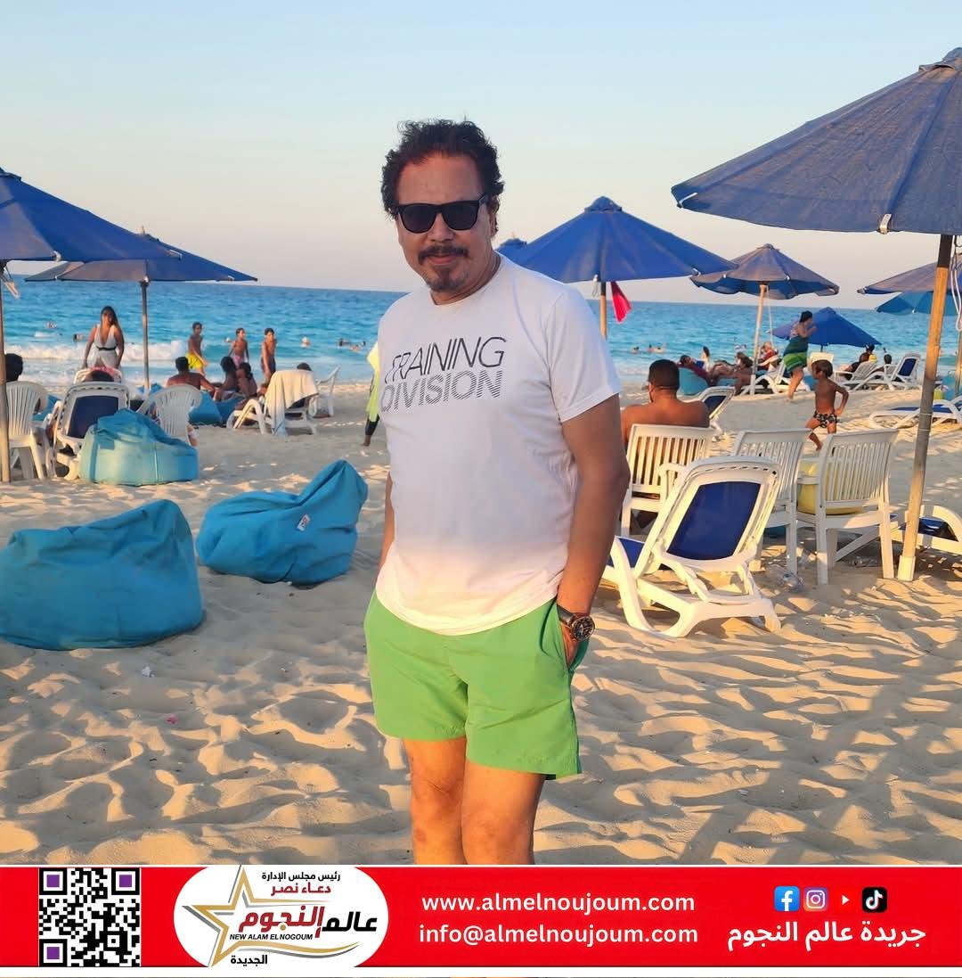 الفنان محمد رياض يهنئ جمهوره بعيد الأضحى المبارك عبر "فيسبوك"