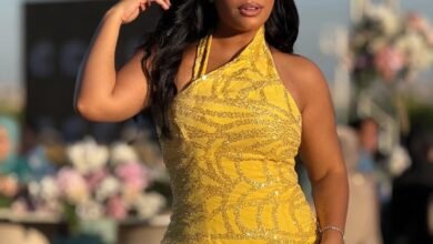 أحدث ظهور للفنانة دنيا سامي يشعل مواقع التواصل بإطلالة أنيقة باللون الأصفر