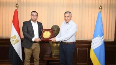 وزير الإسكان ومحافظ الإسكندرية يعقدان اجتماعًا لمتابعة ملفات العمل والمشروعات المشتركة