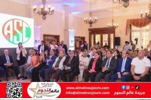 وزير الشباب والرياضة ومحافظ الإسكندرية يشهدان المؤتمر الصحفي للبطولة الدولية للبادل ويفتتحان ملاعب البادل بنادي سبورتنج بالإسكندرية