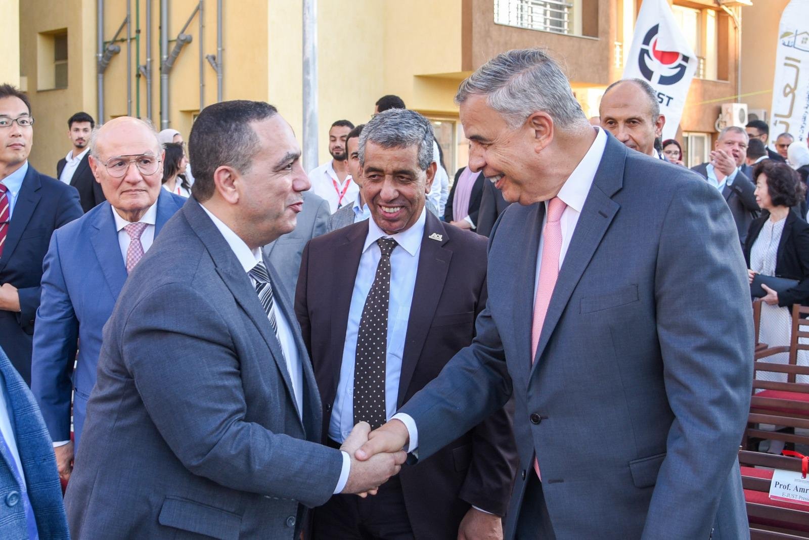 "نقلة نوعية في جودة الحياة الجامعية.. محافظ الإسكندرية يفتتح الحرم الغربي للجامعة المصرية اليابانية"