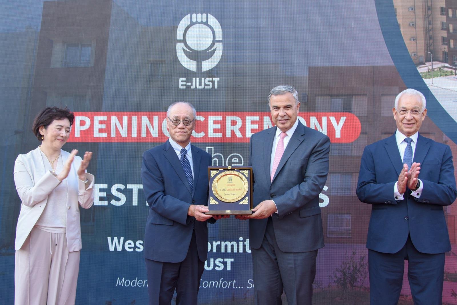 "نقلة نوعية في جودة الحياة الجامعية.. محافظ الإسكندرية يفتتح الحرم الغربي للجامعة المصرية اليابانية"