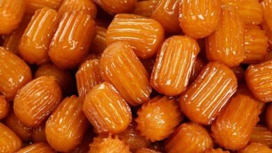 طريقة عمل بلح الشام بدون بيض: مقرمش ولذيذ بخطوات سهلة