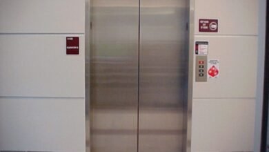 إصابة جندي إسرائيلي إثر حادث داخل مصعد في قاعدة "كرياه" وسط تل أبيب