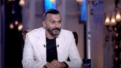 محكمة أسرة مصر الجديدة تقضي بشطب دعوى حبس "إبراهيم سعيد" لغياب طليقته وبناته