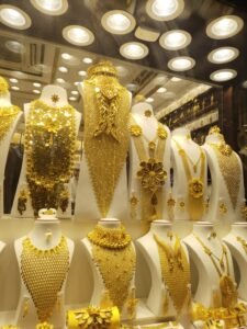 استقرار أسعار الذهب اليوم الثلاثاء 22 يوليو 2025.. والجنيه الذهب يسجل 37520 جنيهًا