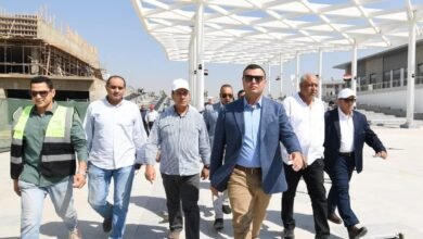  وزير الإسكان يتفقد المنطقة الاستثمارية ومشروع الأرينا بحدائق "تلال الفسطاط" 