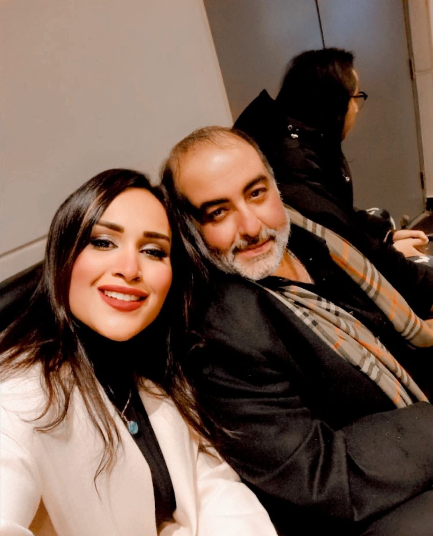 برلنتي فؤاد تنعي سامح عبد العزيز: "مات اللي كان بيشوفنا قبل ما إحنا نشوف نفسنا" 