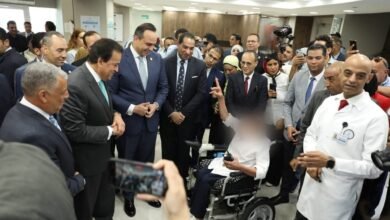 نائب رئيس الوزراء يتفقد المجمع الطبي 