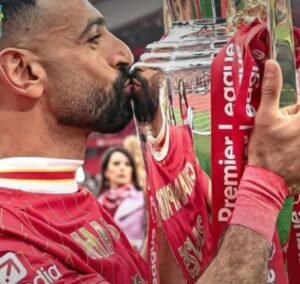 محمد صلاح يتصدر قائمة أفضل اللاعبين الأفارقة في تاريخ الدوري الإنجليزي 2 محمد صلاح يتصدر قائمة أفضل اللاعبين الأفارقة في تاريخ الدوري الإنجليزي