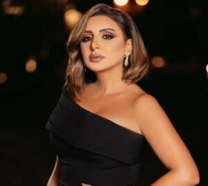 أنغام تُبهر جمهور حفل مهرجان العلمين بأغنيتي في نهاية الحفل