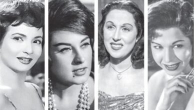 شادية استلفت «شراب» من معجبة ومعجب يدرب ثعبانه على الرقص مع سامية جمال