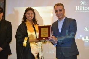 إنجاز جديد لياسمين علي.. الدكتوراه الفخرية من الجامعة البريطانية 3 إنجاز جديد لياسمين علي.. الدكتوراه الفخرية من الجامعة البريطانية