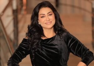 وفاء عامر عن لطفي لبيب: كان بيعمل بهجة في الإستديو ومحدش يعرف يقلده 2 وفاء عامر عن لطفي لبيب: كان بيعمل بهجة في الإستديو ومحدش يعرف يقلده