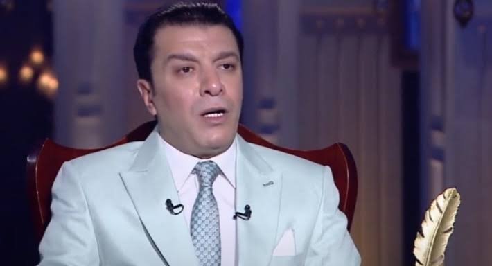 مصطفى كامل يقرر منع راغب علامة من الغناء في مصر واستدعاؤه للتحقيق