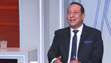 خبير استراتيجي: إسرائيل دمّرت مخازن الجيش السوري تمهيدًا لسقوط نظام الأسد