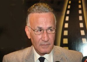 في ذكرى ميلاده.. عزت أبو عوف فارس الأناقة وصاحب المشوار الاستثنائي بين الموسيقى والسينما
