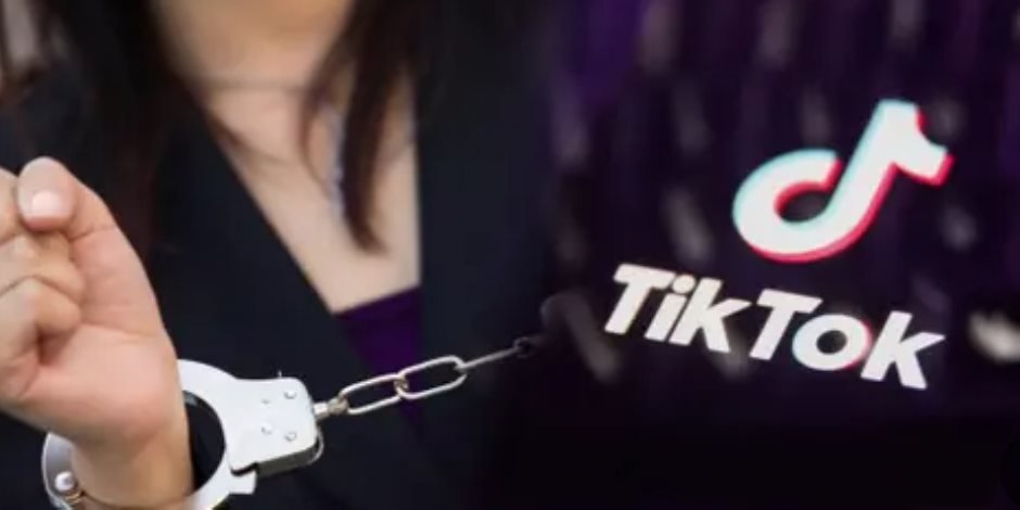 القبض على التيك توكر "أم عمر فراولة" بتهمة تجاوز الخطوط الحمراء في المحتوى الأسري