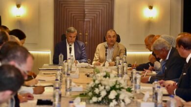 وزير قطاع الأعمال العام ومحافظ الإسكندرية يوقعان بروتوكولًا لتوريد 120 أتوبيس غاز طبيعي من إنتاج "النصر للسيارات" 