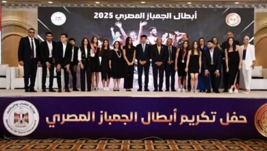وزير الرياضة يُكرم منتخب مصر للجمباز الفني والإيقاعي