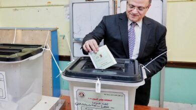 رئيس هيئة الدواء المصرية يُدلي بصوته في انتخابات الشيوخ