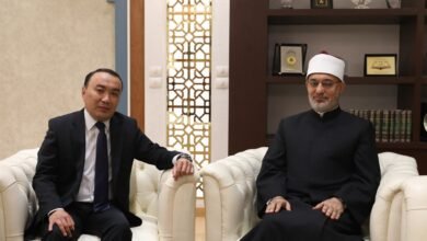 مفتي الجمهورية يستقبل سفير كازاخستان ويشيد بمتانة العلاقات الدينية والعلمية بين البلدين