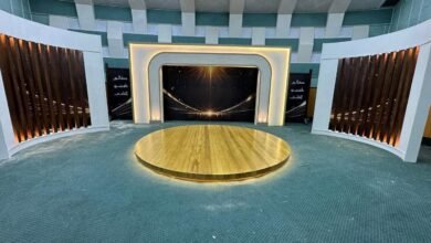 استديو أحمد زويل يستعد لصالون ماسبيرو الثقافي