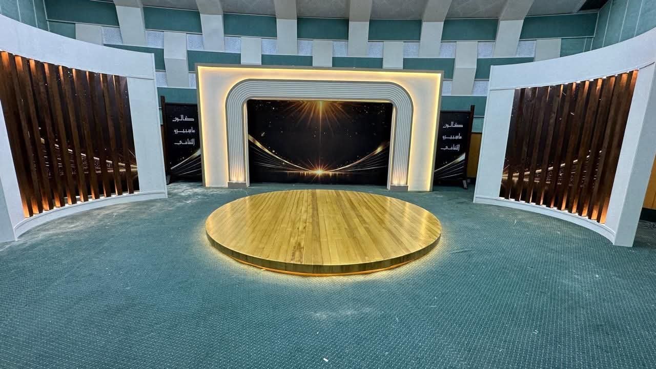 استديو أحمد زويل يستعد لصالون ماسبيرو الثقافي 2 استديو أحمد زويل يستعد لصالون ماسبيرو الثقافي