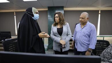 وزيرة التنمية المحلية تقوم بجولة مفاجئة على حي الموسكي بالقاهرة لمتابعة تقديم الخدمات للمواطنين بالمركز التكنولوجي